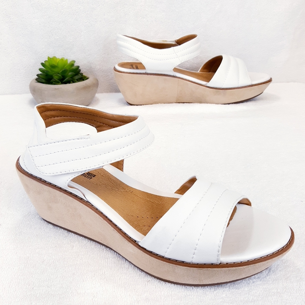 Clarks Collection Hazelle Alba Wedge Sandals